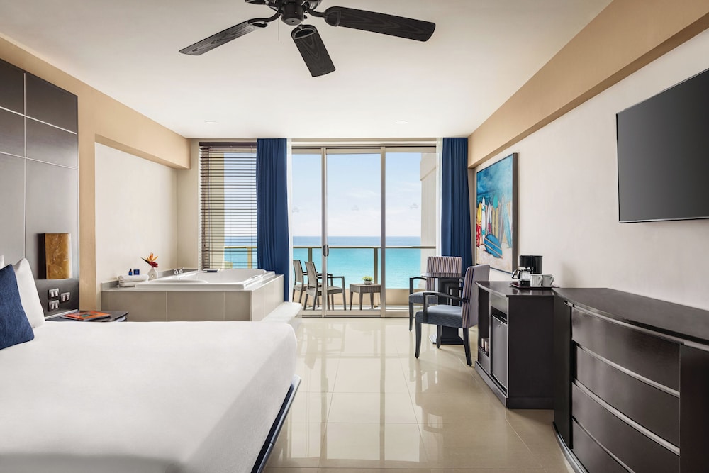 Seadust Cancún Beach Resort  All Inclusive — Hotel rooms in Cancun, Quintana Roo