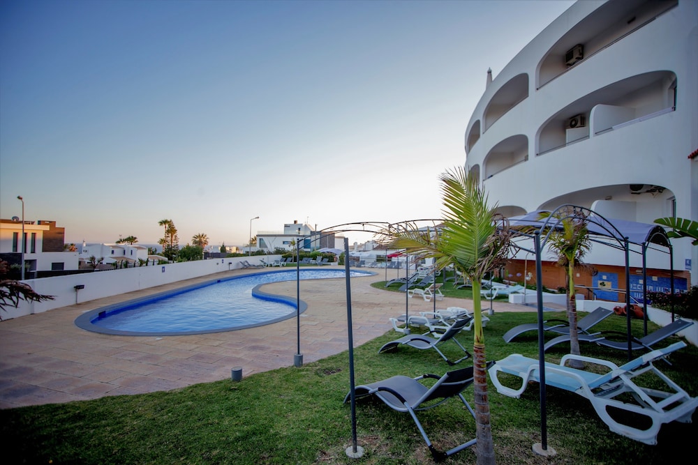 Hotel Maritur - Adults Only by Pierre & Vacances — Swimming pool in Albufeira, Faro