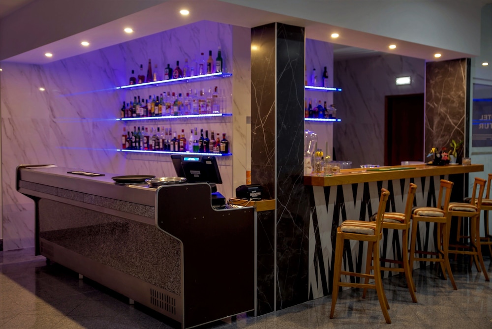 Hotel Maritur - Adults Only by Pierre & Vacances — Restaurant & bars in Albufeira, Faro