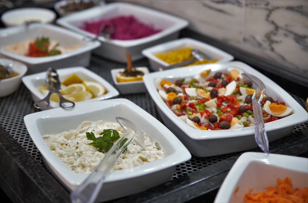 Hotel Maritur - Adults Only by Pierre & Vacances — Restaurant & bars in Albufeira, Faro