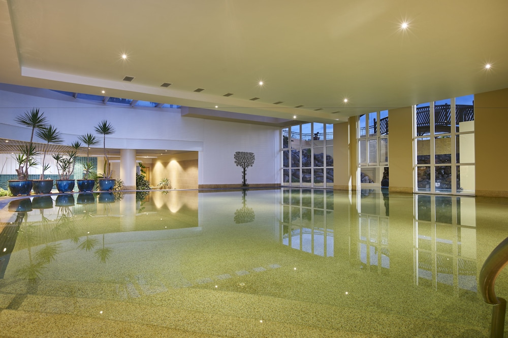 PortoBay Santa Maria, Adults Only — Swimming pool in Funchal, Madeira