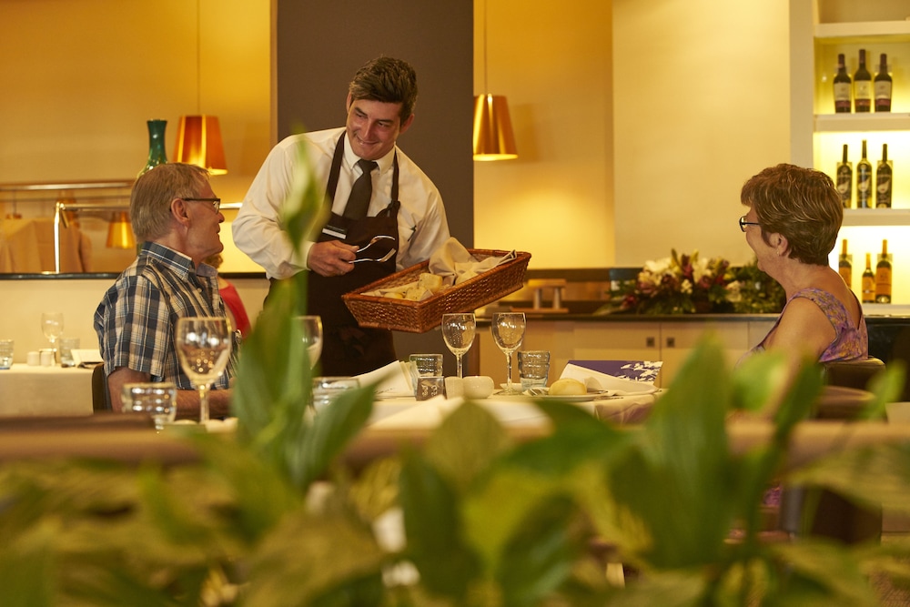 PortoBay Santa Maria, Adults Only — Restaurant & bars in Funchal, Madeira