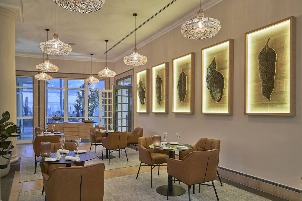 PortoBay Santa Maria, Adults Only — Restaurant & bars in Funchal, Madeira