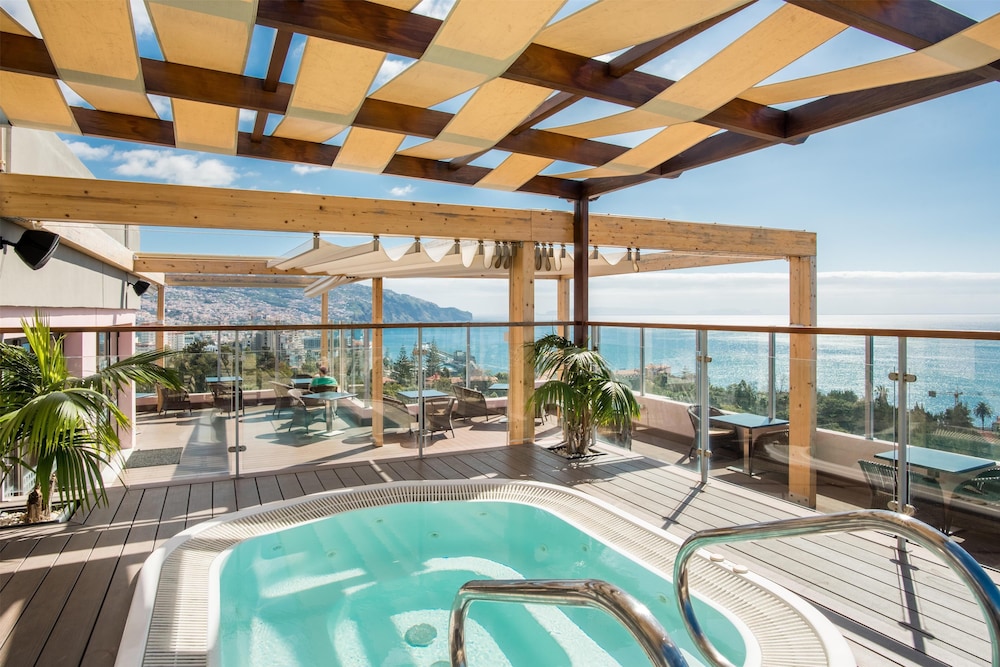 Tui Blue Gardens - Adults Only - Savoy Signature — Spa in Funchal, Madeira