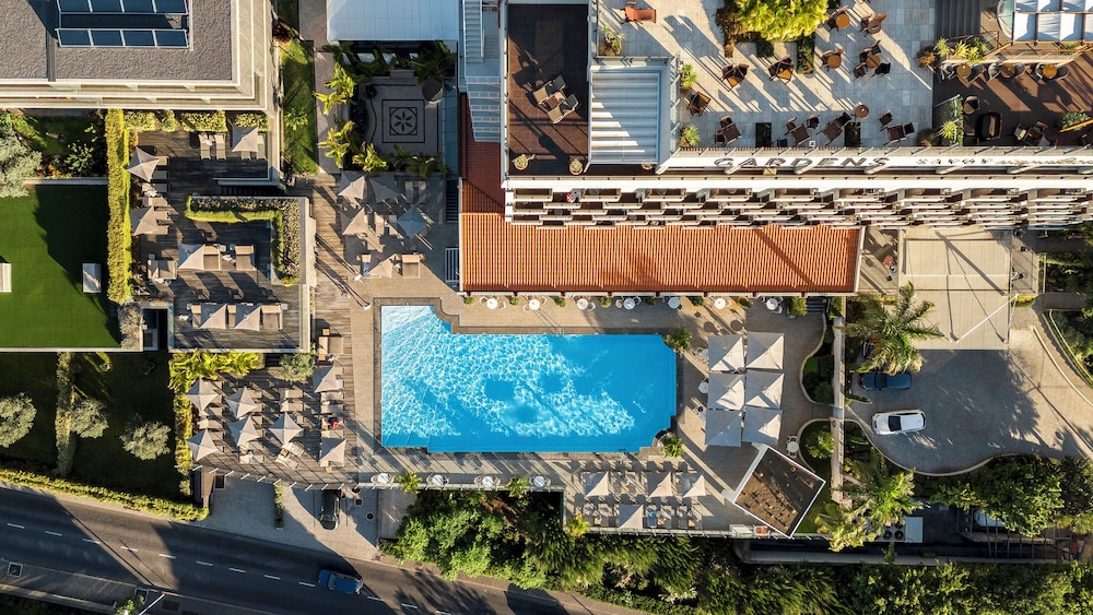 Tui Blue Gardens - Adults Only - Savoy Signature — Swimming pool in Funchal, Madeira