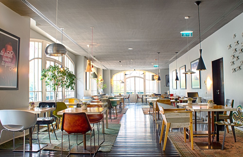 Internacional Design Hotel — Restaurant & bars in Lisbon, Lisboa