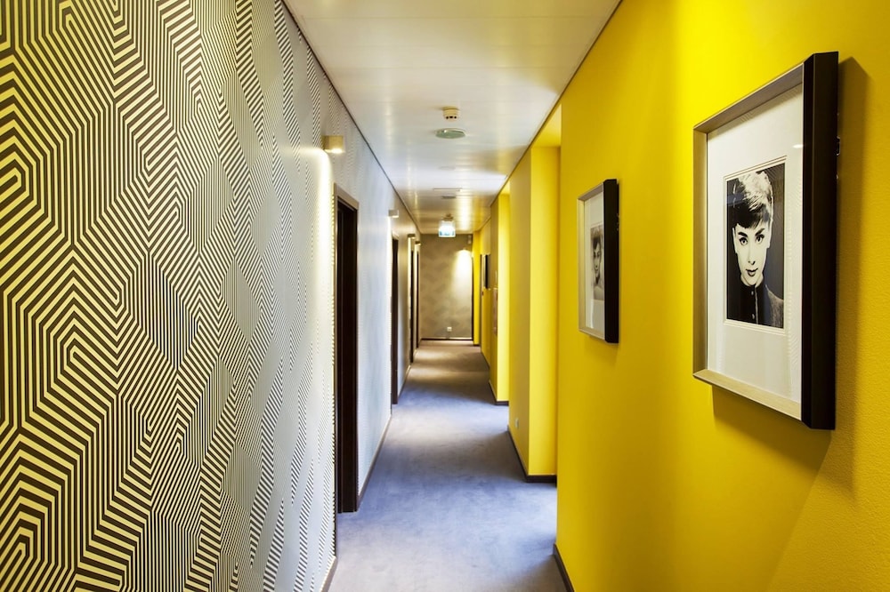 Internacional Design Hotel — Hotel building in Lisbon, Lisboa