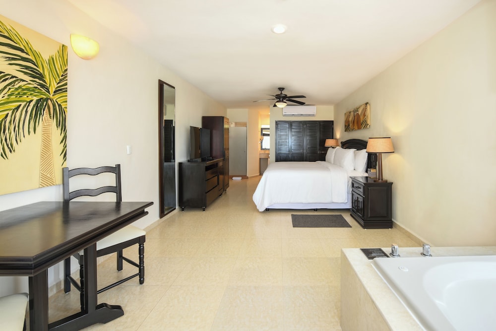 Hidden Beach Resort Au Naturel Adults Only, All & More Inclusive - All inclusive — Hotel rooms in Xetna, Quintana Roo