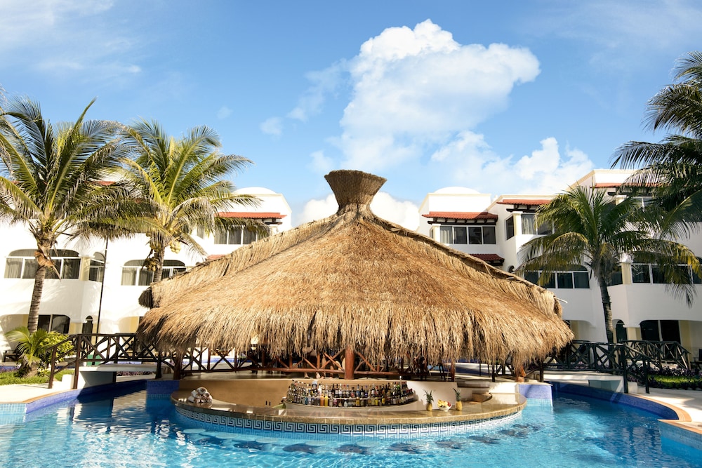 Hidden Beach Resort Au Naturel Adults Only, All & More Inclusive - All inclusive — Restaurant & bars in Xetna, Quintana Roo