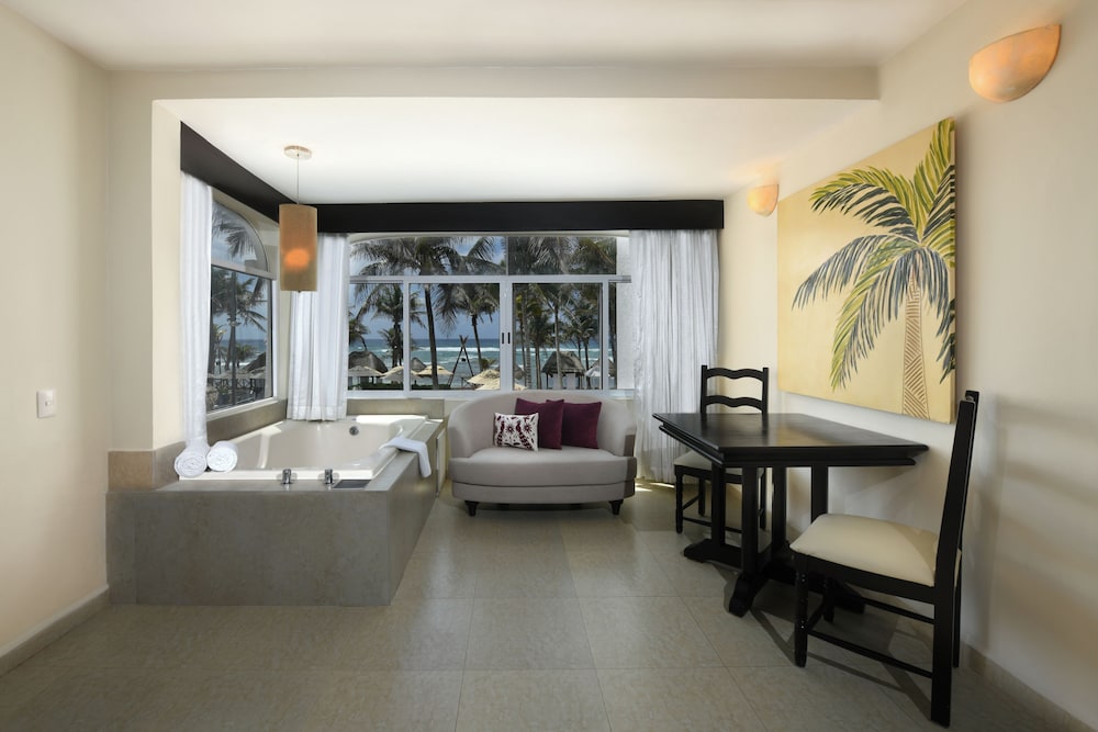 Hidden Beach Resort Au Naturel Adults Only, All & More Inclusive - All inclusive — Hotel rooms in Xetna, Quintana Roo