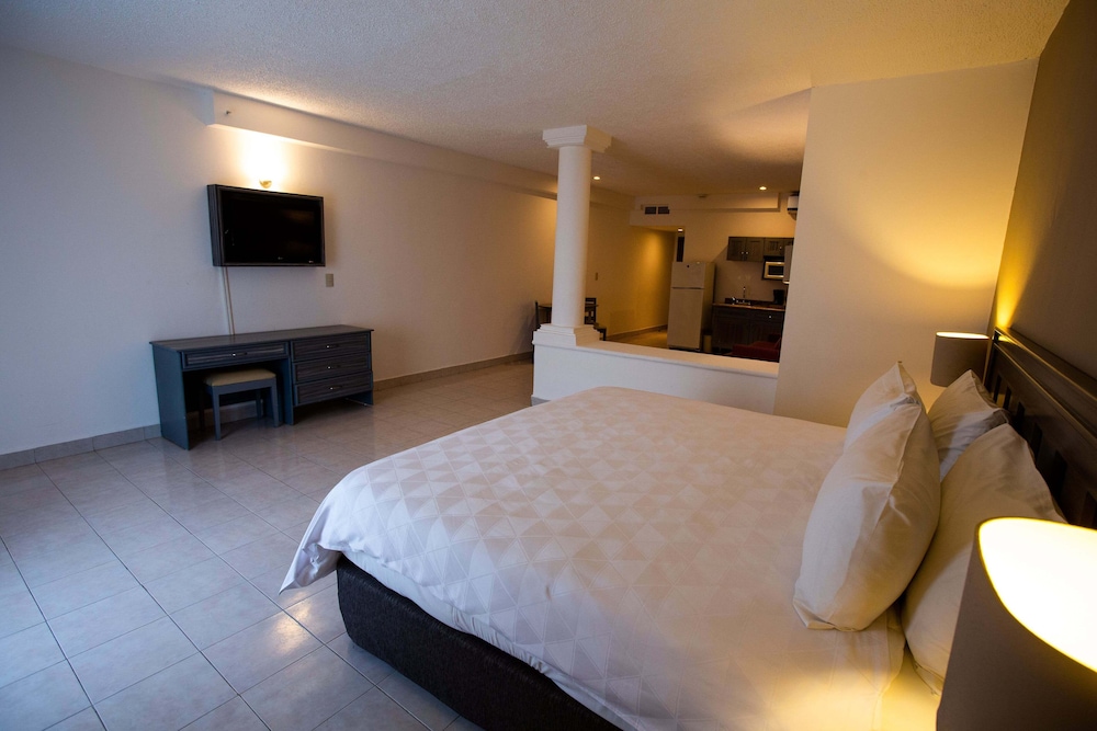 Ocean View Cancun Arenas — Hotel rooms in Cancun, Quintana Roo