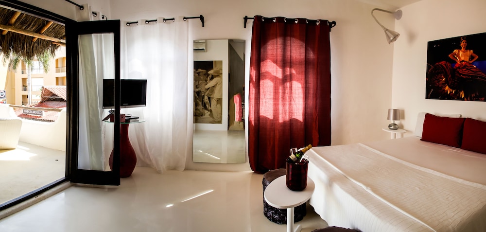 Kinbe Hotel Boutique — Hotel rooms in Playa del Carmen, Quintana Roo