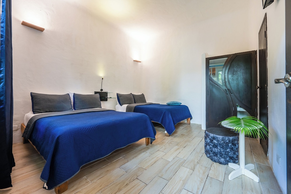 Kinbe Hotel Boutique — Hotel rooms in Playa del Carmen, Quintana Roo