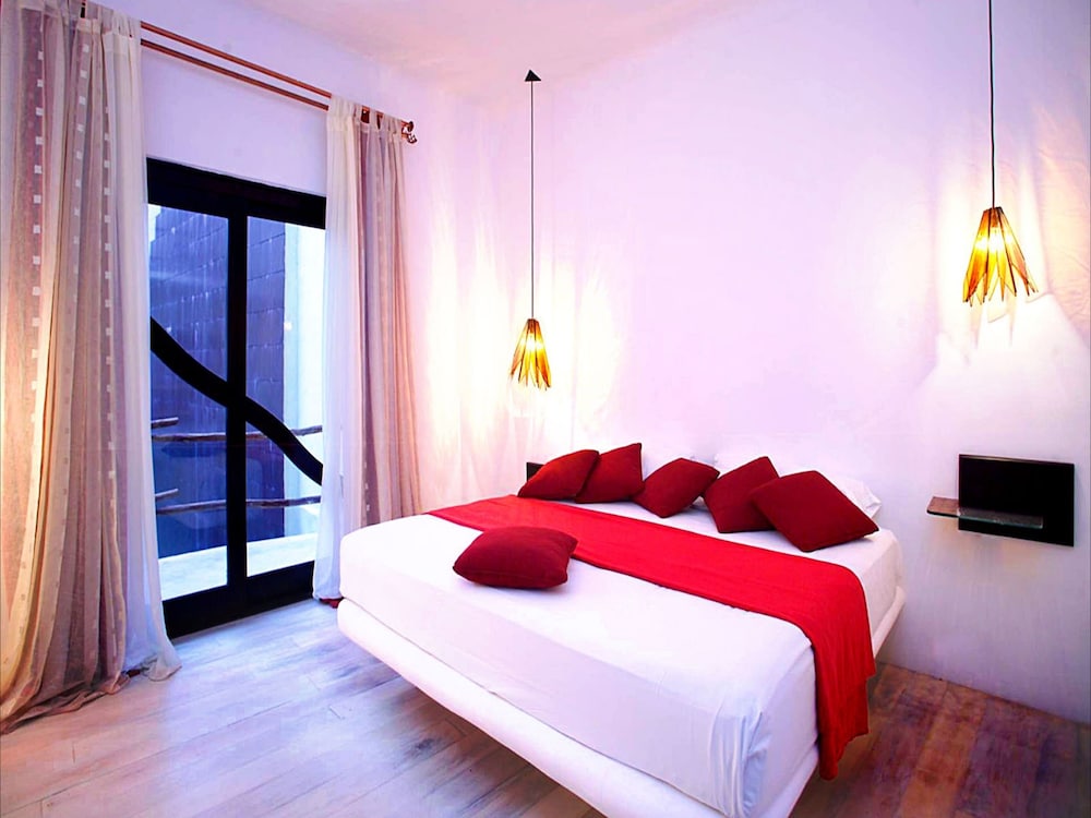 Kinbe Hotel Boutique — Hotel rooms in Playa del Carmen, Quintana Roo