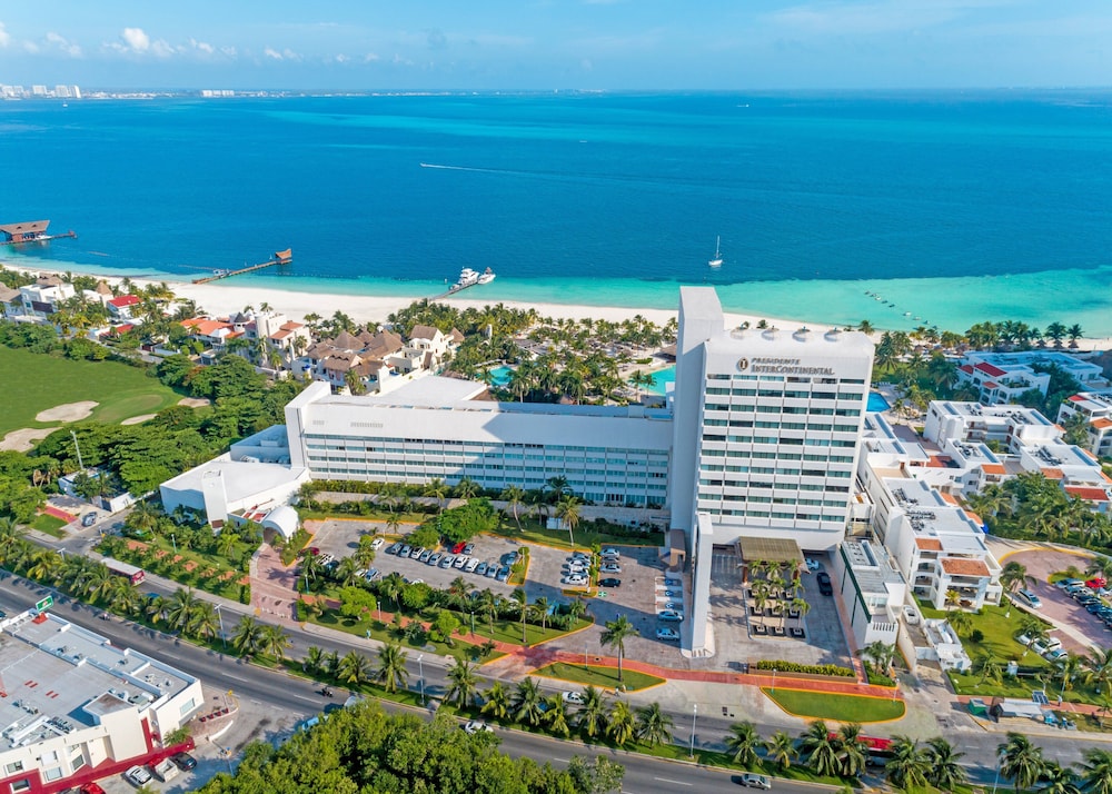 InterContinental Presidente Cancun Resort by IHG — Hotel building in Cancun, Quintana Roo