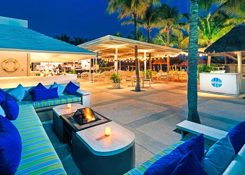 InterContinental Presidente Cancun Resort by IHG — Restaurant & bars in Cancun, Quintana Roo