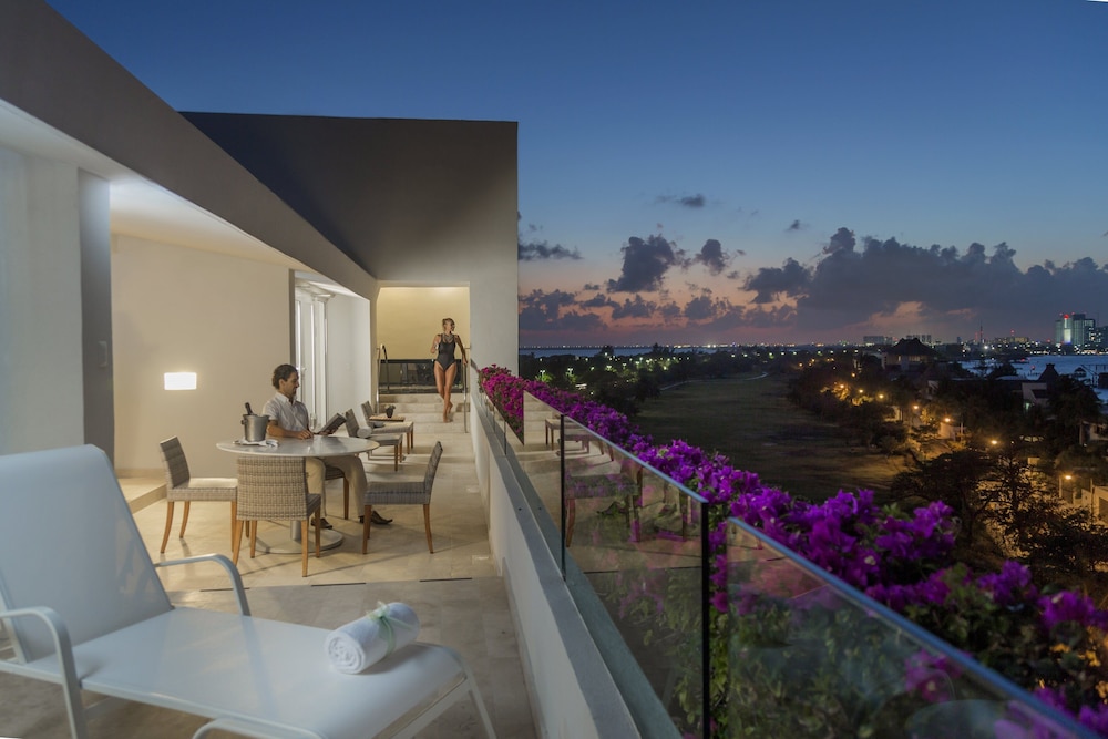 InterContinental Presidente Cancun Resort by IHG — Hotel rooms in Cancun, Quintana Roo
