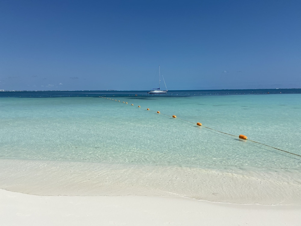 InterContinental Presidente Cancun Resort by IHG — Beach in Cancun, Quintana Roo