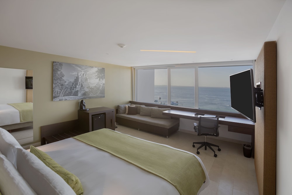 InterContinental Presidente Cancun Resort by IHG — Hotel rooms in Cancun, Quintana Roo