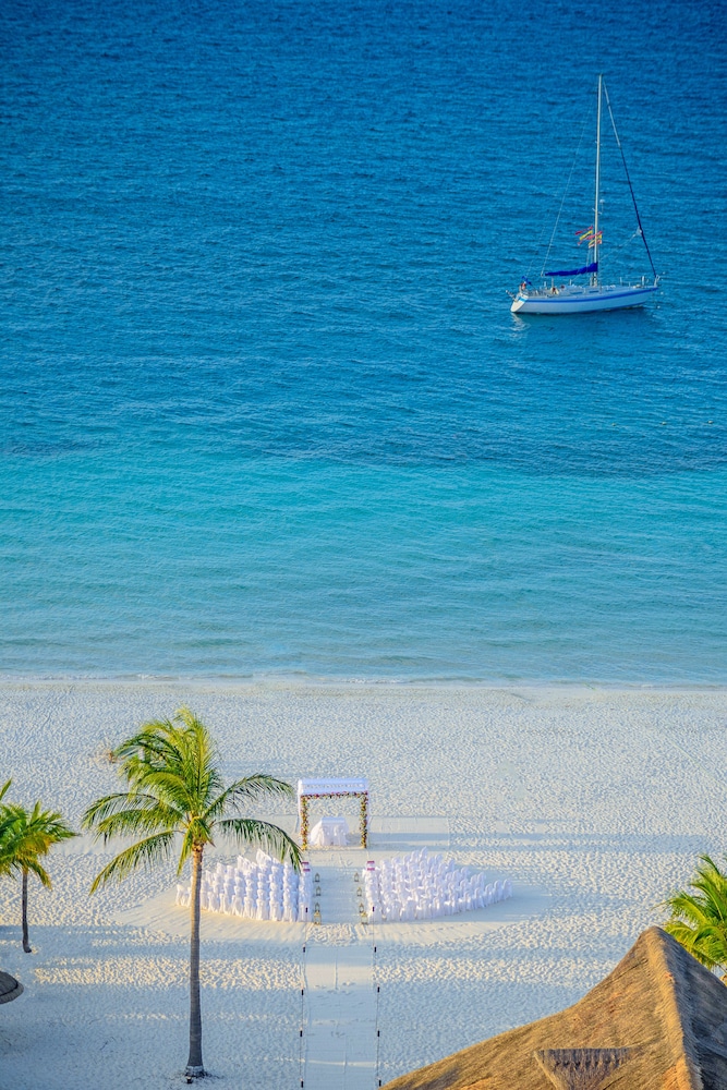 InterContinental Presidente Cancun Resort by IHG — Beach in Cancun, Quintana Roo