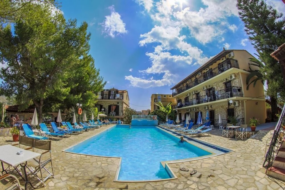 Elena Studios — Main photo in Kalamaki (Zakynthos), Ionian Islands