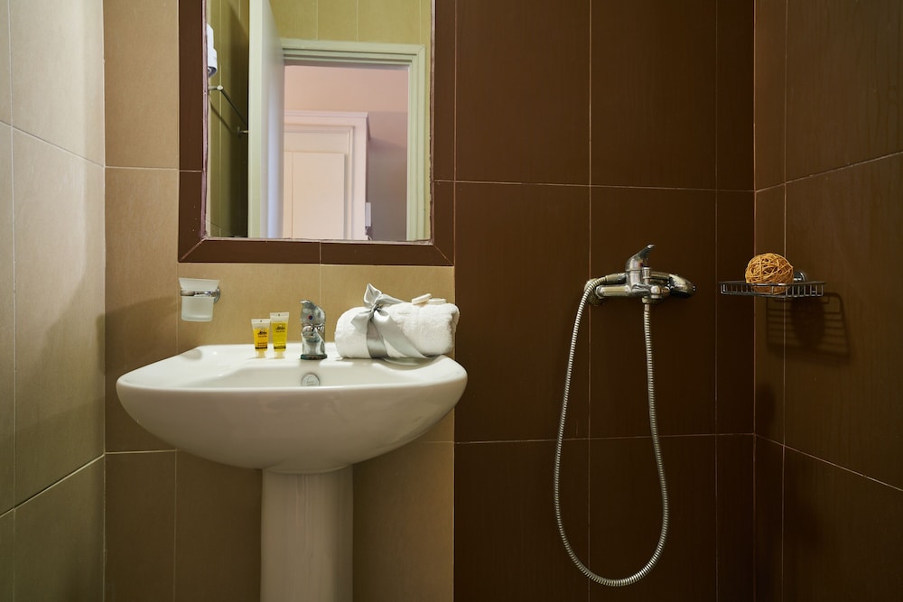 Elena Studios — Hotel rooms in Kalamaki (Zakynthos), Ionian Islands