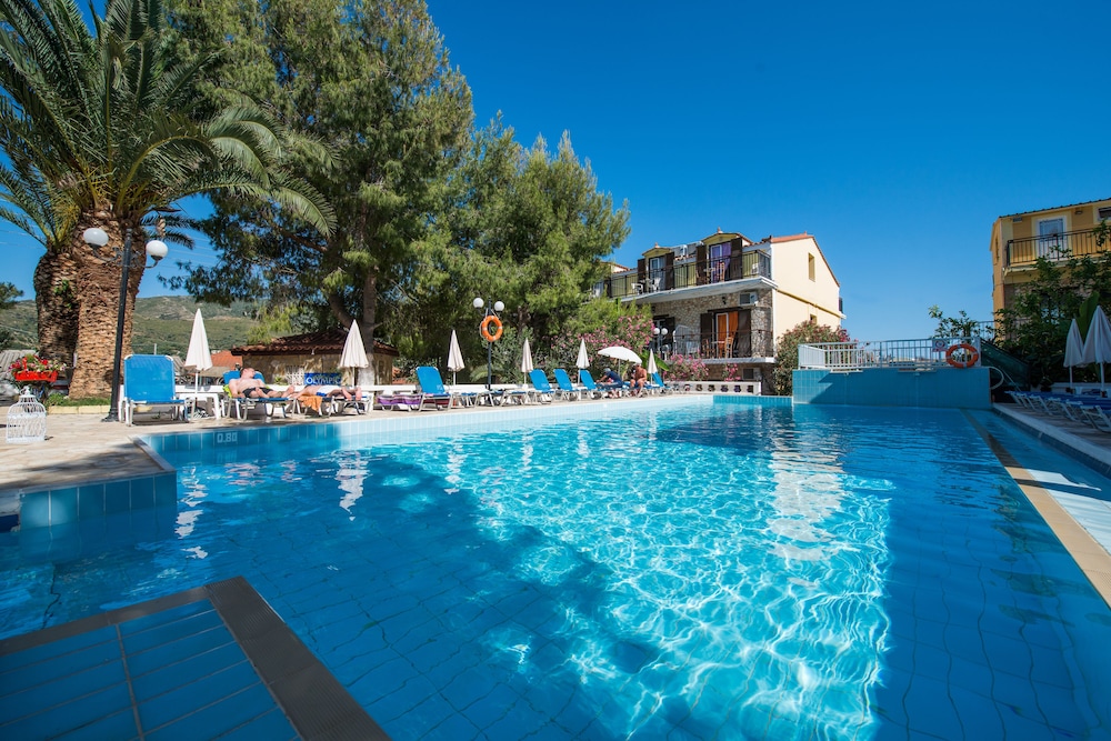 Elena Studios — Swimming pool in Kalamaki (Zakynthos), Ionian Islands