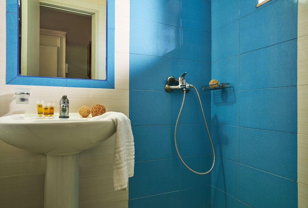 Elena Studios — Hotel rooms in Kalamaki (Zakynthos), Ionian Islands