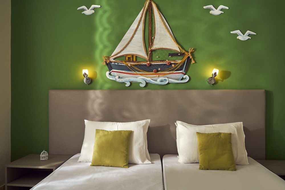 Elena Studios — Hotel rooms in Kalamaki (Zakynthos), Ionian Islands