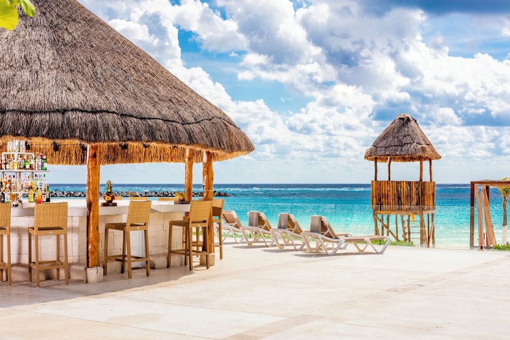 Krystal Cancun — Beach in Cancun, Quintana Roo