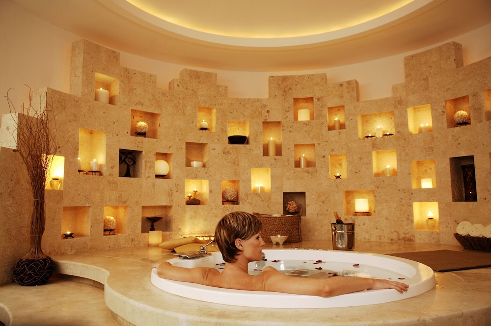 Krystal Cancun — Spa in Cancun, Quintana Roo