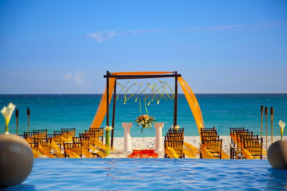 Krystal Cancun — Beach in Cancun, Quintana Roo