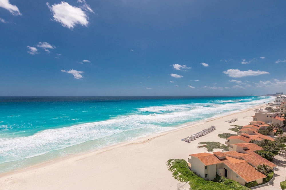 Le Blanc Spa Resort Cancun - Adults Only - All-Inclusive — Beach in Cancun, Quintana Roo