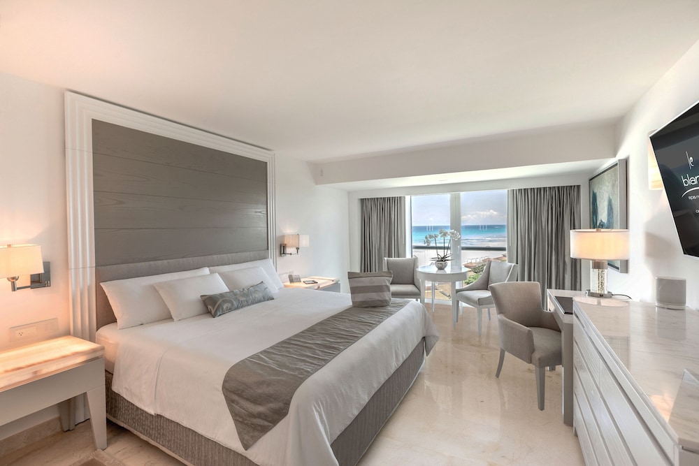 Le Blanc Spa Resort Cancun - Adults Only - All-Inclusive — Hotel rooms in Cancun, Quintana Roo
