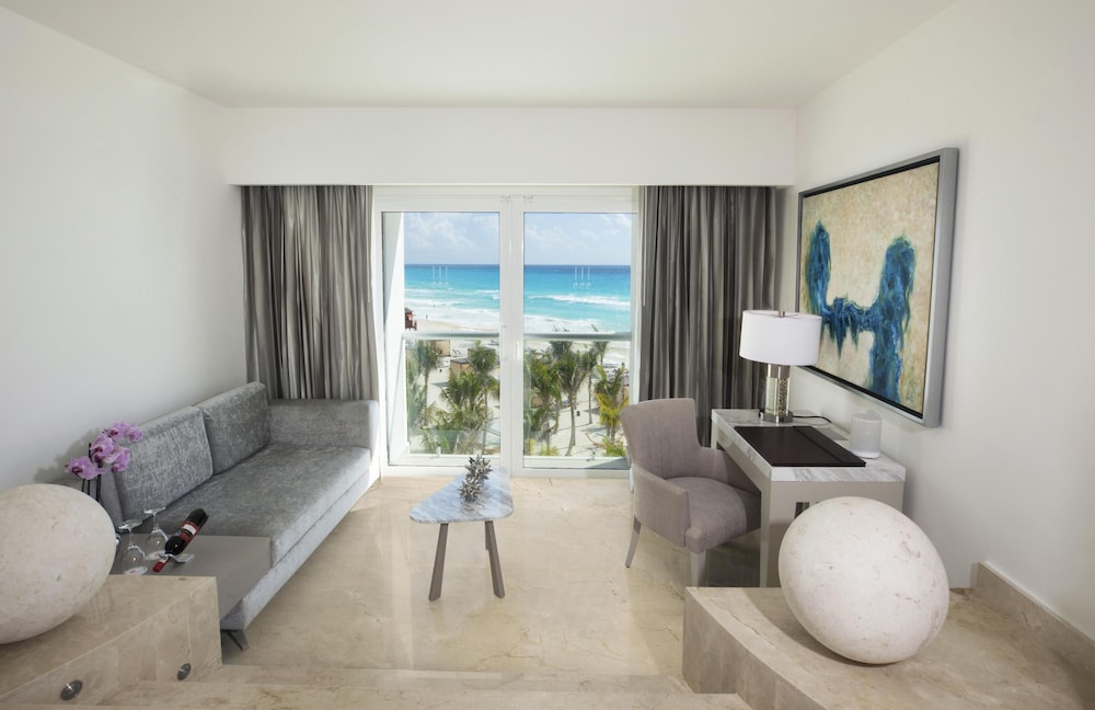 Le Blanc Spa Resort Cancun - Adults Only - All-Inclusive — Hotel rooms in Cancun, Quintana Roo