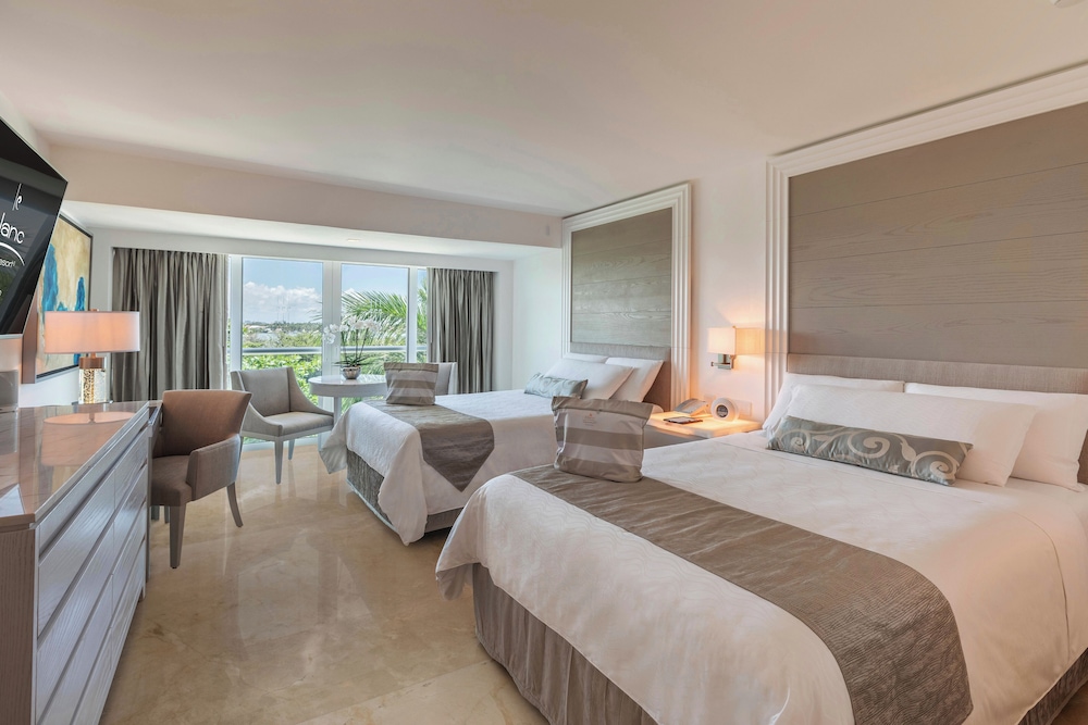 Le Blanc Spa Resort Cancun - Adults Only - All-Inclusive — Hotel rooms in Cancun, Quintana Roo