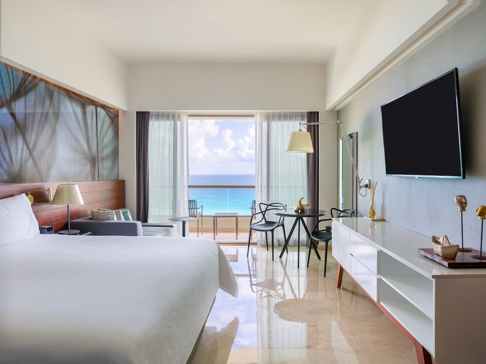 Live Aqua Cancun - Adults Only - All-Inclusive — Hotel rooms in Cancun, Quintana Roo
