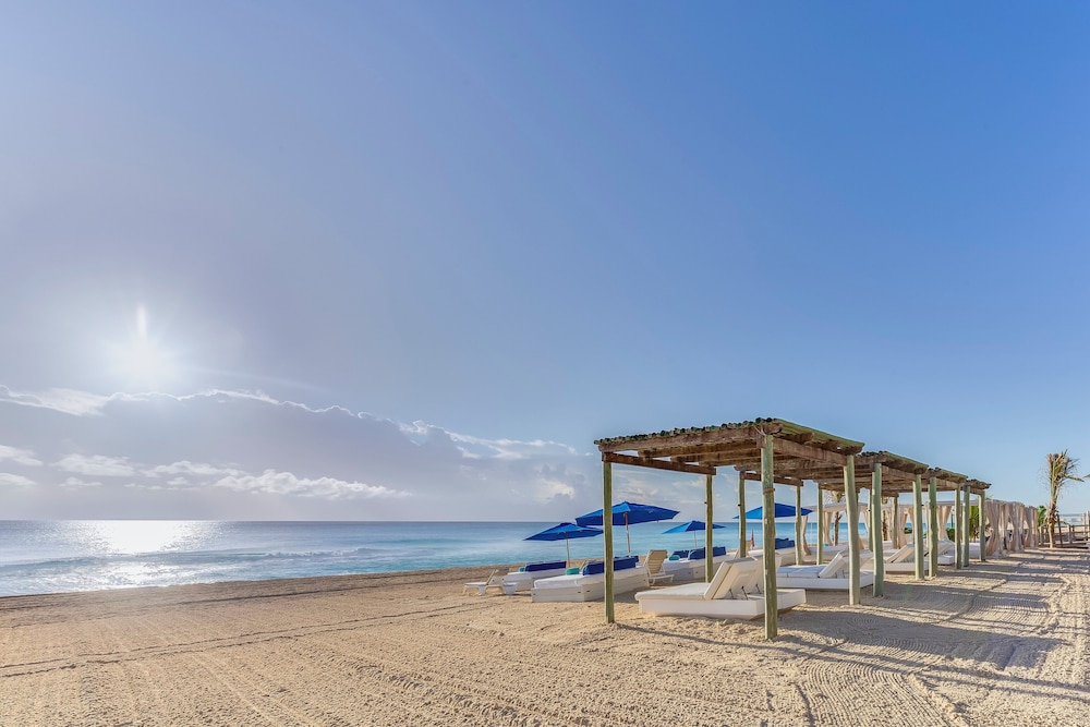 Live Aqua Cancun - Adults Only - All-Inclusive — Beach in Cancun, Quintana Roo