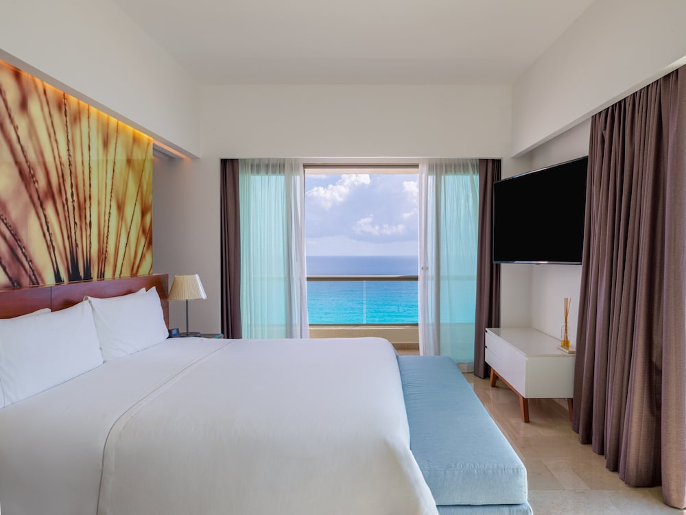 Live Aqua Cancun - Adults Only - All-Inclusive — Hotel rooms in Cancun, Quintana Roo