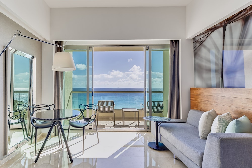 Live Aqua Cancun - Adults Only - All-Inclusive — Hotel rooms in Cancun, Quintana Roo