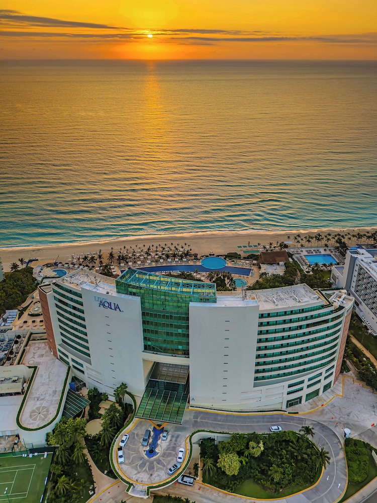 Live Aqua Cancun - Adults Only - All-Inclusive — Hotel building in Cancun, Quintana Roo