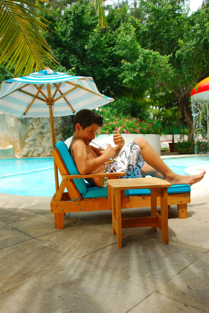 Oasis Palm - All Inclusive — Attractions for children in Cancun, Quintana Roo