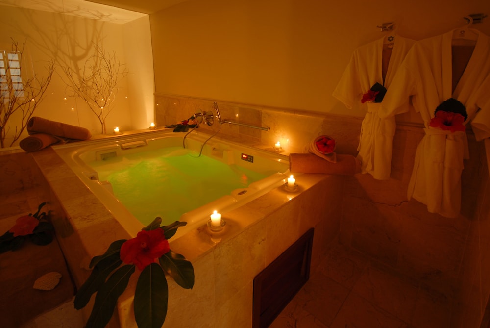 Oasis Palm - All Inclusive — Spa in Cancun, Quintana Roo