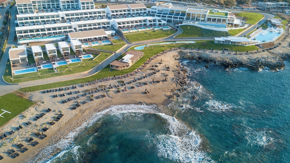Abaton Island Resort & Spa — Beach in Hersonissos