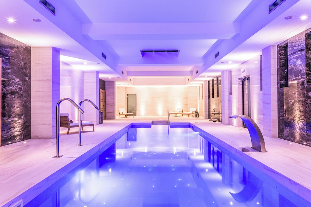 Abaton Island Resort & Spa — Swimming pool in Hersonissos