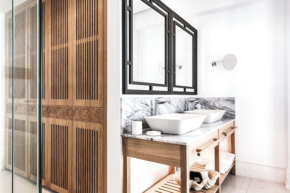 Abaton Island Resort & Spa — Hotel rooms in Hersonissos