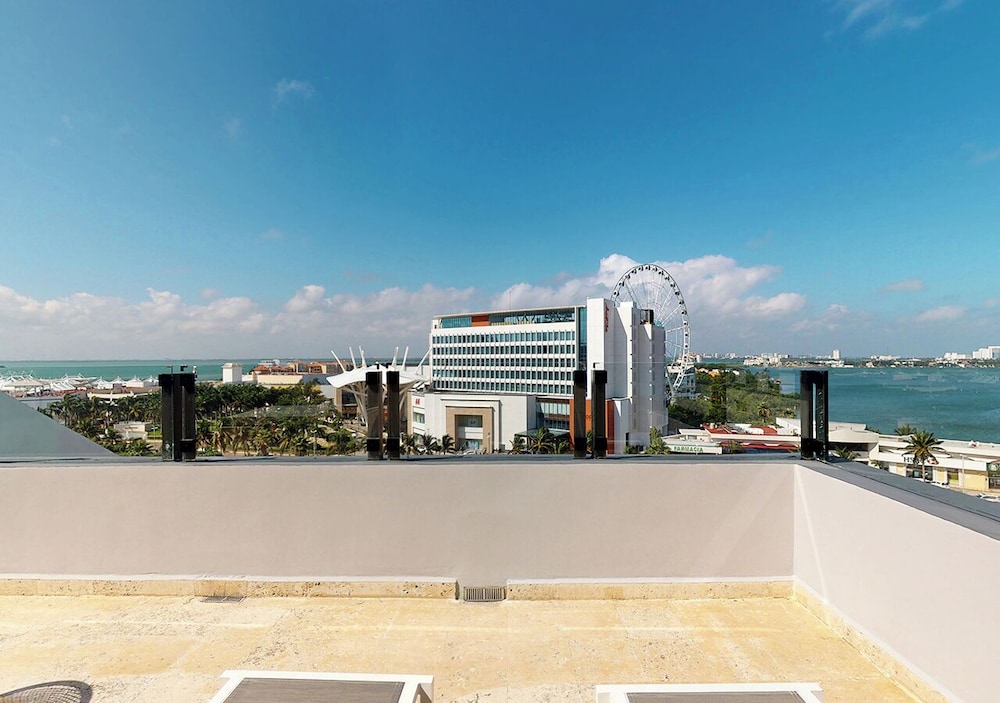 Park Royal Beach Cancun - All Inclusive — Attractions in the area in Cancun, Quintana Roo