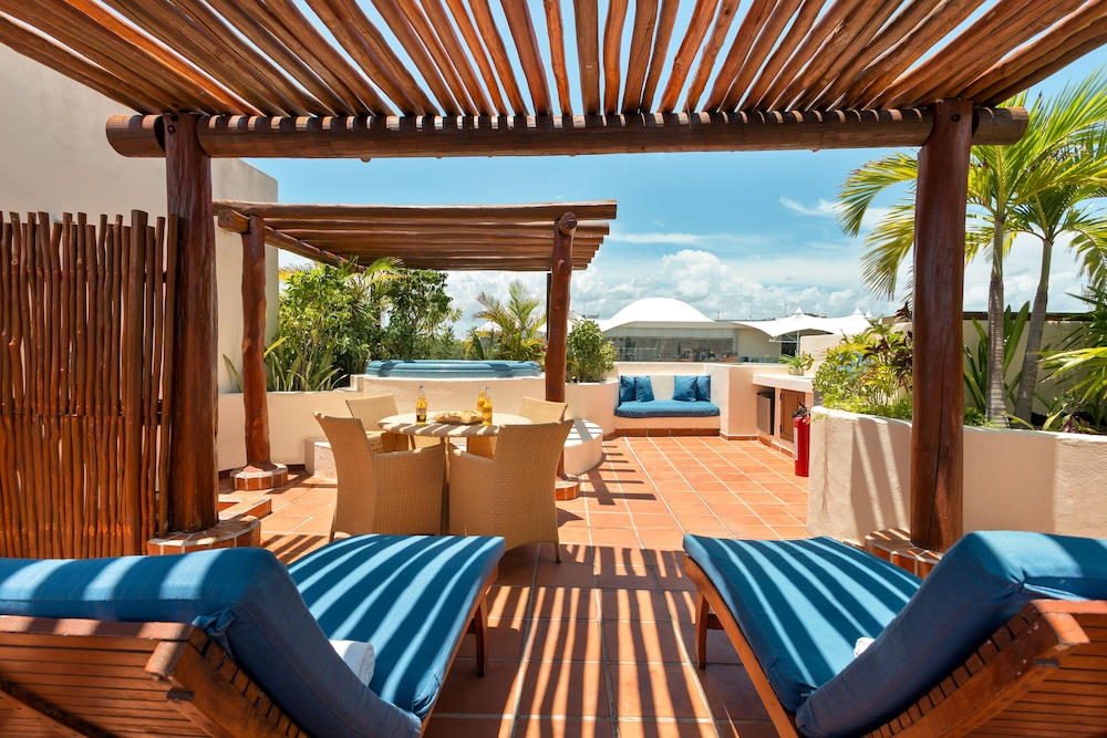 Porto Playa Condo Hotel & Beachclub — Spa in Playa del Carmen, Quintana Roo