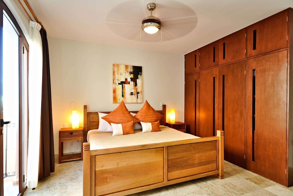 Acanto Playa del Carmen, Trademark Collection by Wyndham — Hotel rooms in Playa del Carmen, Quintana Roo