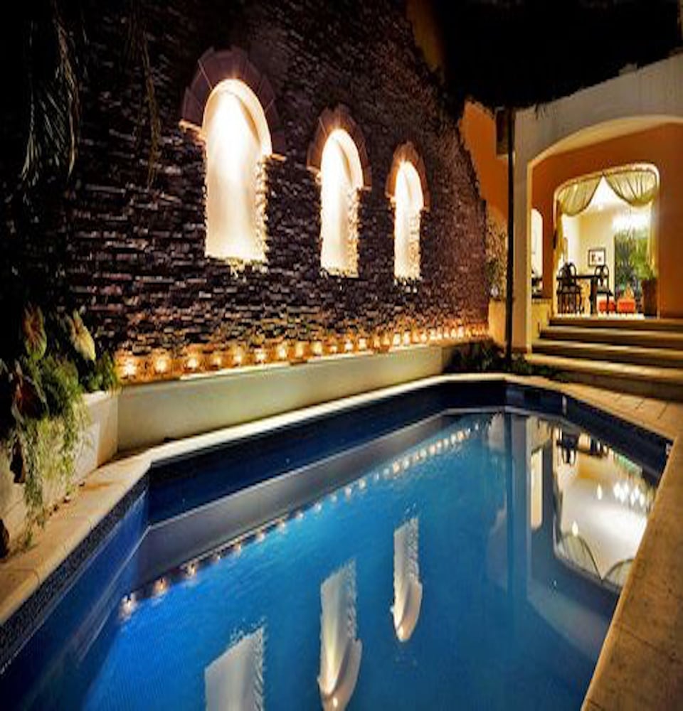 Acanto Playa del Carmen, Trademark Collection by Wyndham — Swimming pool in Playa del Carmen, Quintana Roo